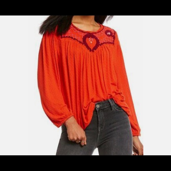 NWT FREE PEOPLE BEGONIA EMBROIDERED TOP - Picture 1 of 5